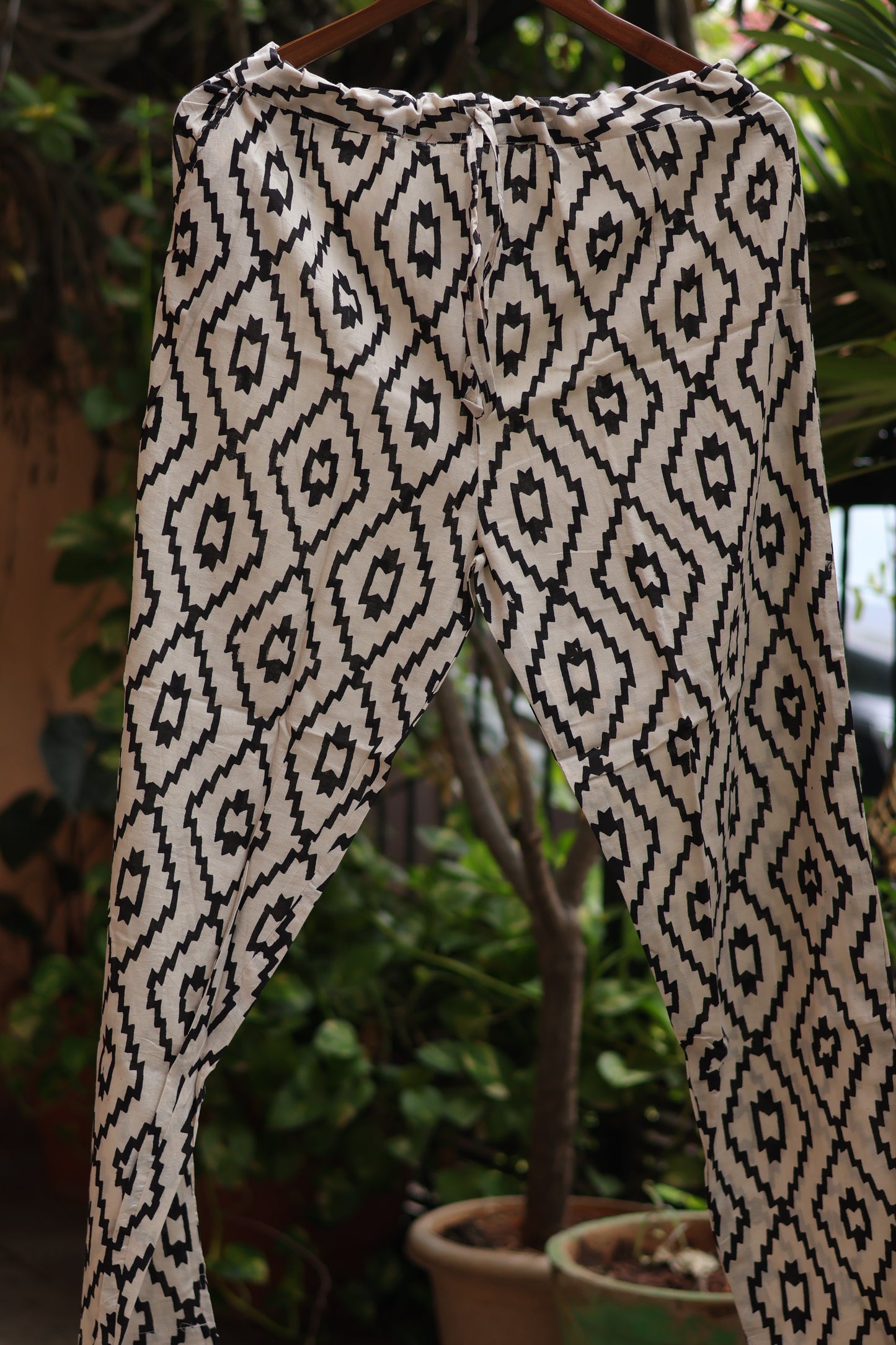 Maroon Handblock printed Pure Mul Cotton with Kota Doria Duppata 3 piece suit (stitched)