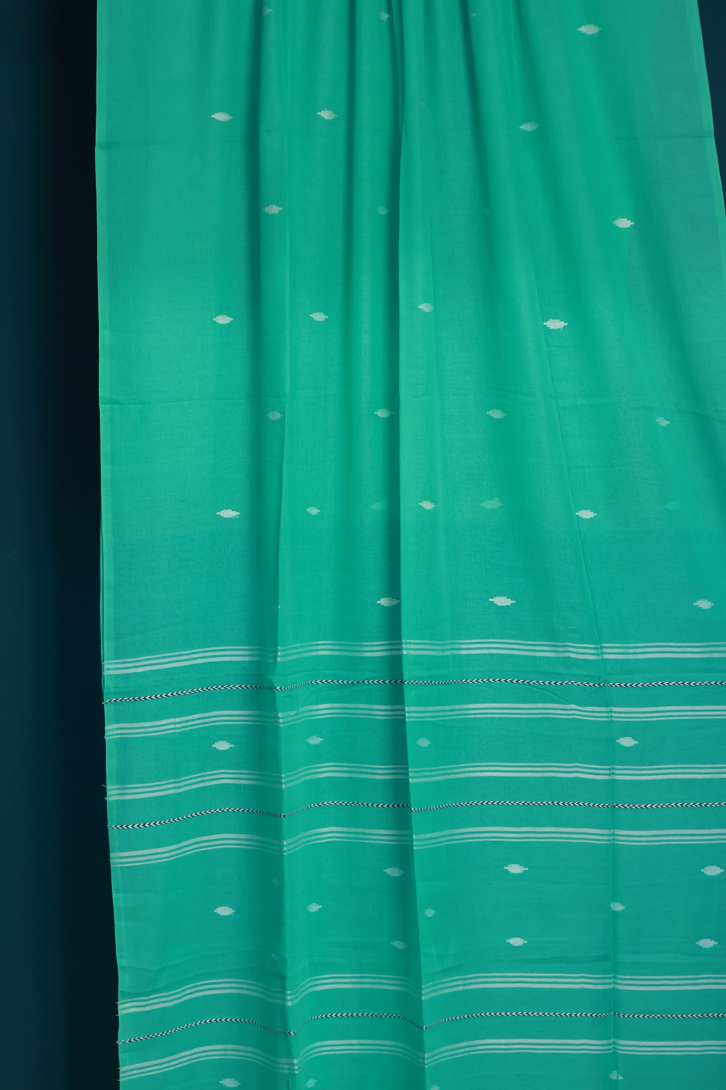 Sea green Pure Handwoven Malai Cotton Saree with Butta Weaving