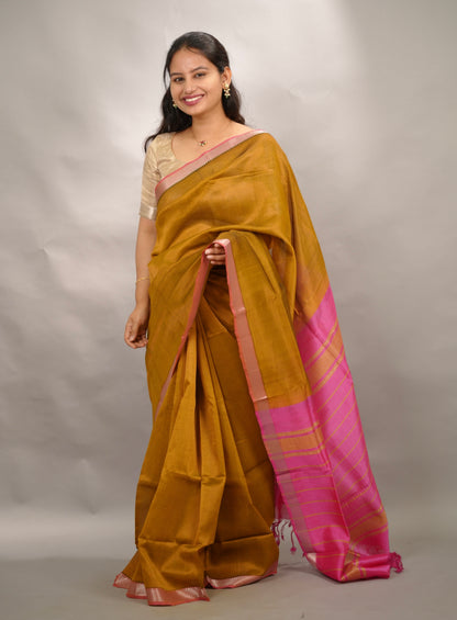 Gold Handloom Mangalagiri Silk Saree| Looms & Tassels