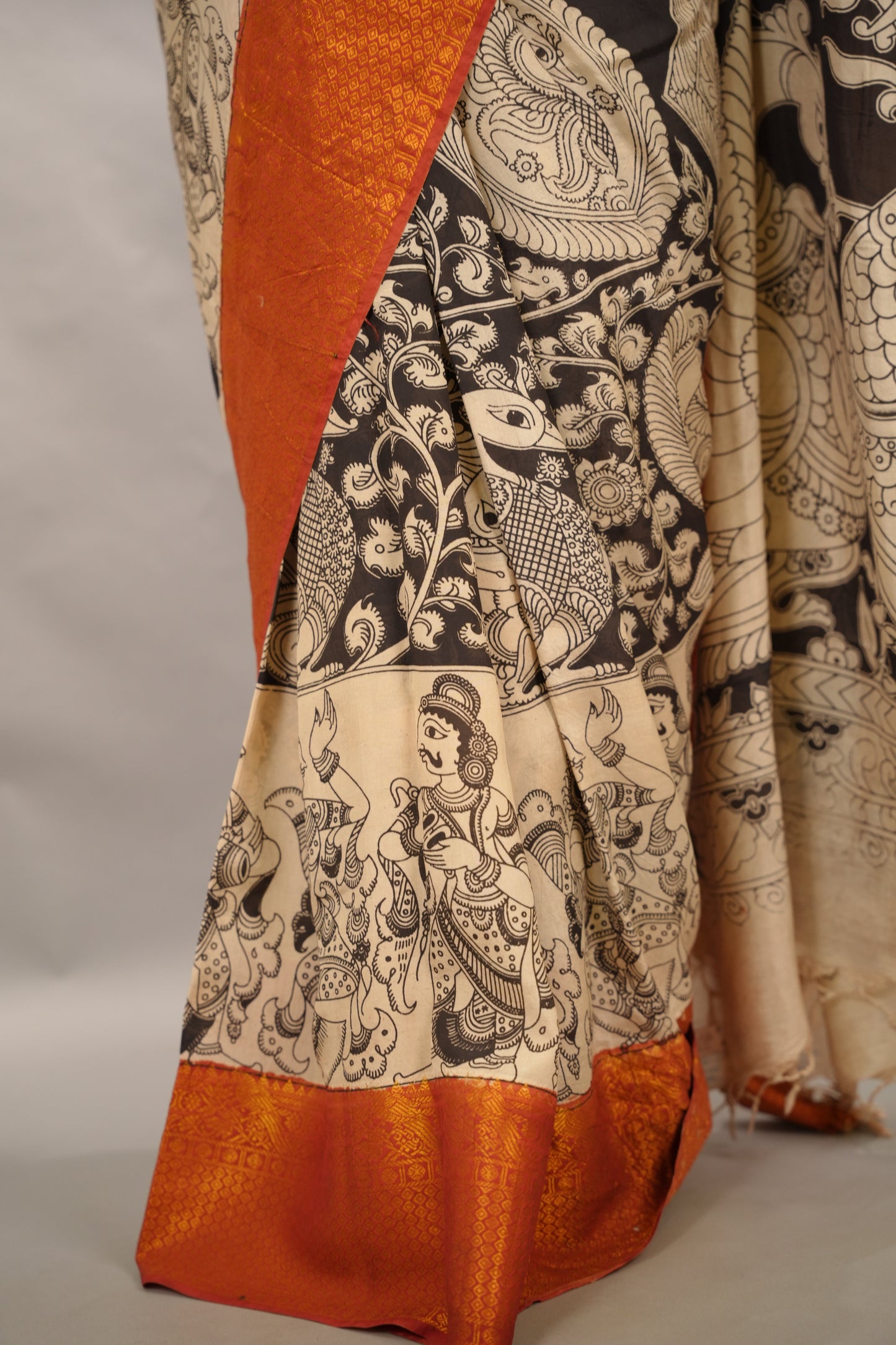 Black Story Telling Kanchi border Kalamkari chennur silk saree