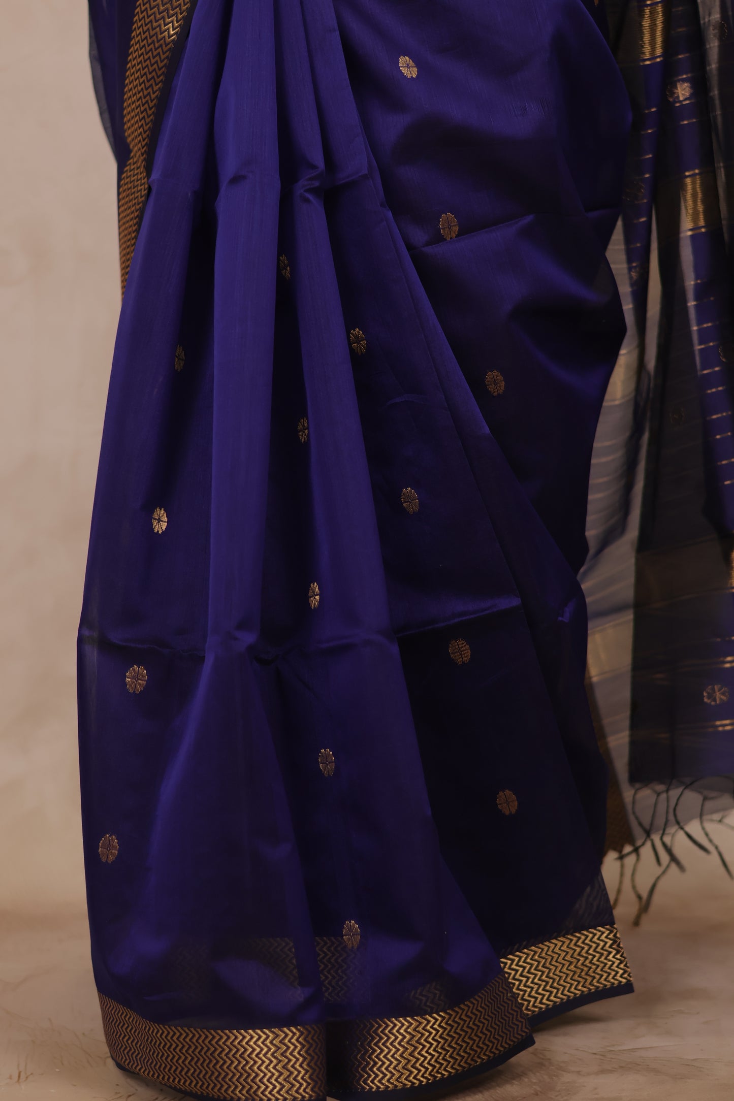 Blue Handloom Maheswari Silk Cotton Sarees | Looms & Tassels