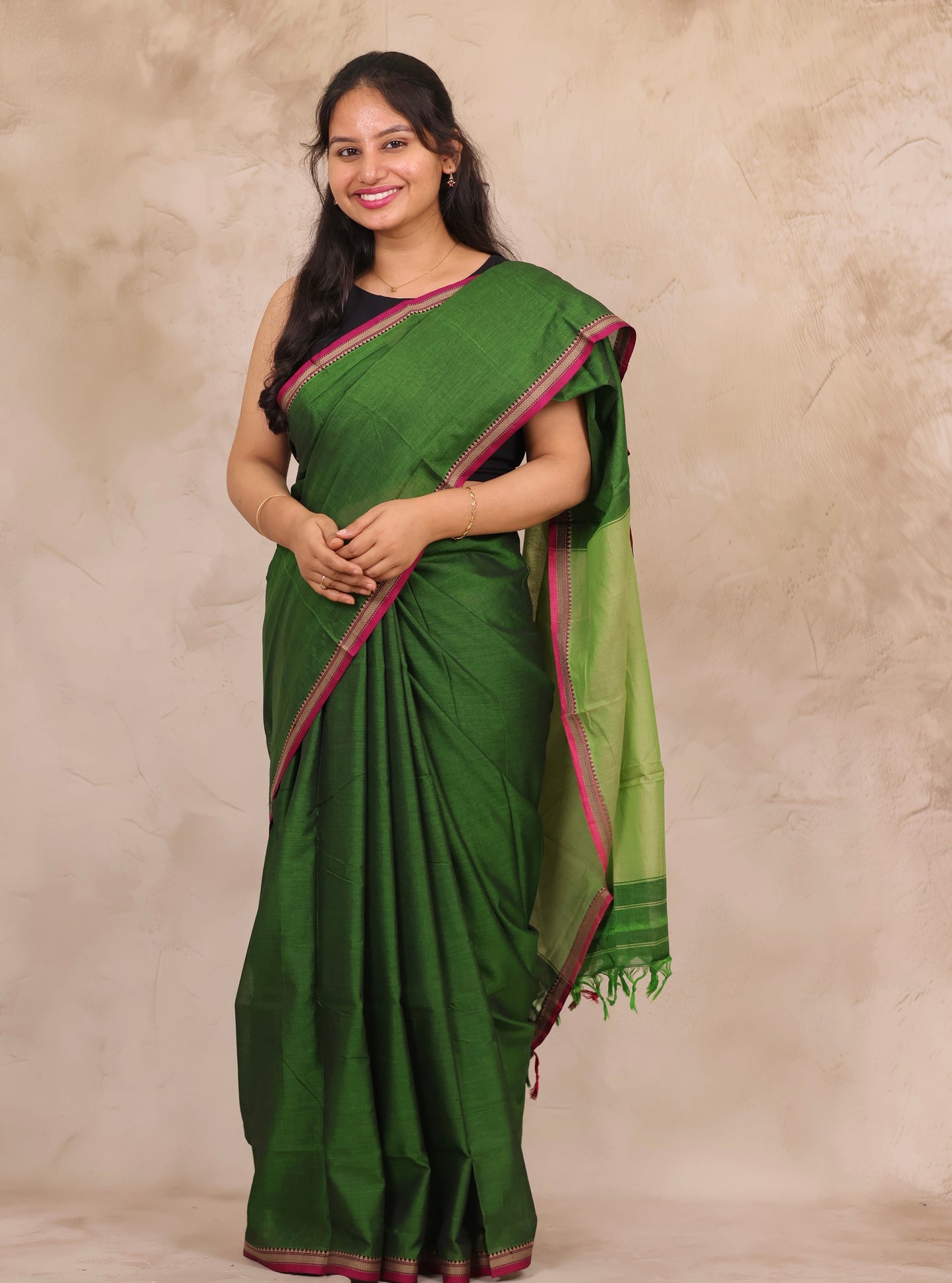 Green Narayanpet Cotton Saree | Looms & Tassels