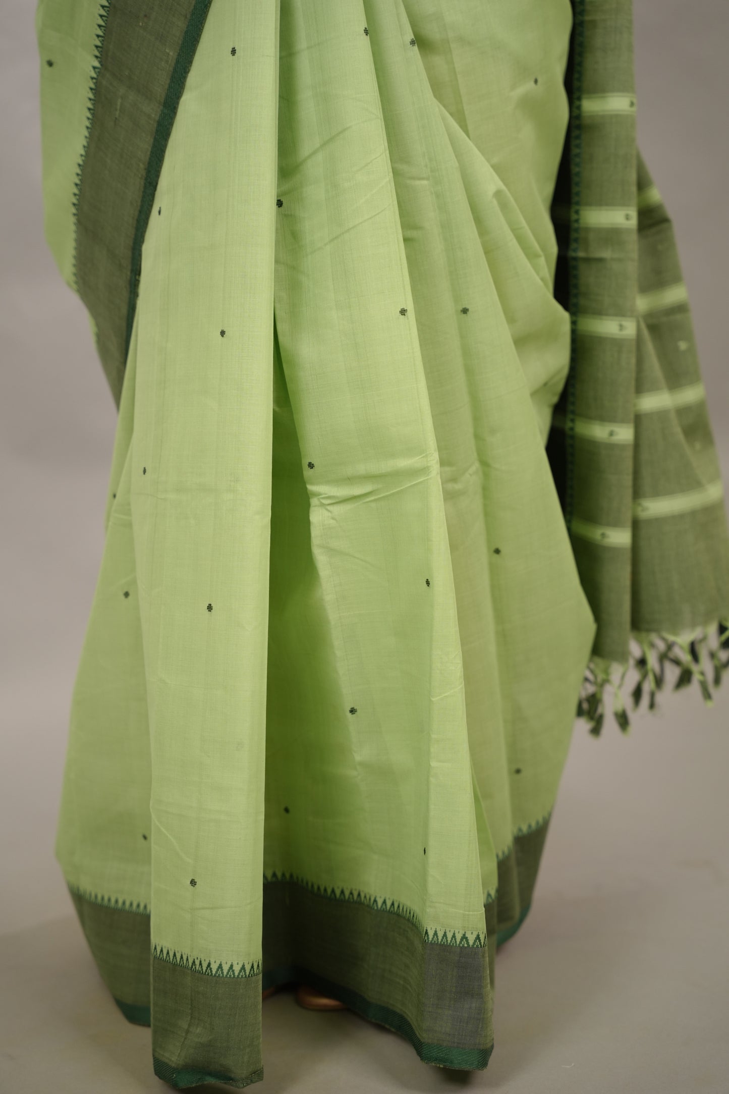 Pista Green Handloom Venkatagiri Cotton Saree Without Blouse | Looms & Tassels