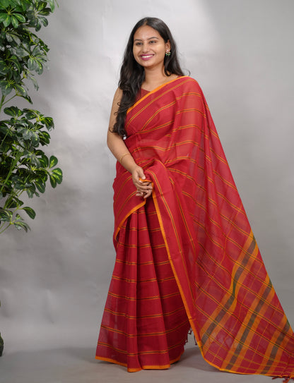 Red Narayanpet Cotton Saree | Looms & Tassels