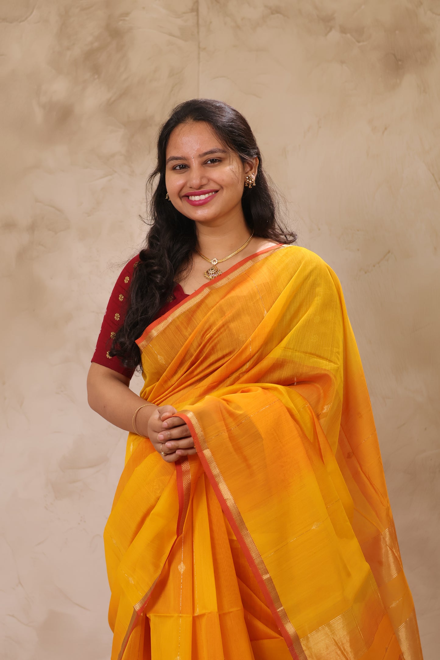 Yellow Dual Tone Handloom Maheswari Silk Cotton Sarees | Looms & Tassels