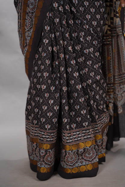 Black Ajrakh Hand Block Printed Sungudi Cotton Saree | Looms & Tassels