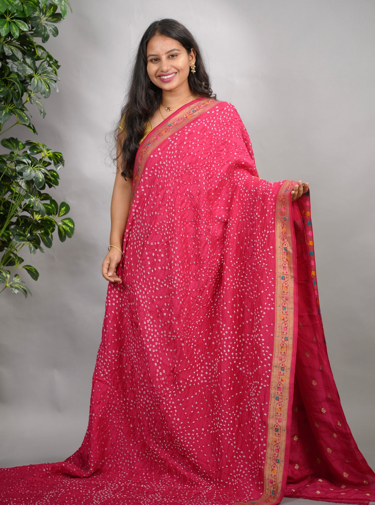 Pink Handcrafted  Pattern Bandhani Paithani Dola Silk Saree | Looms & Tassels