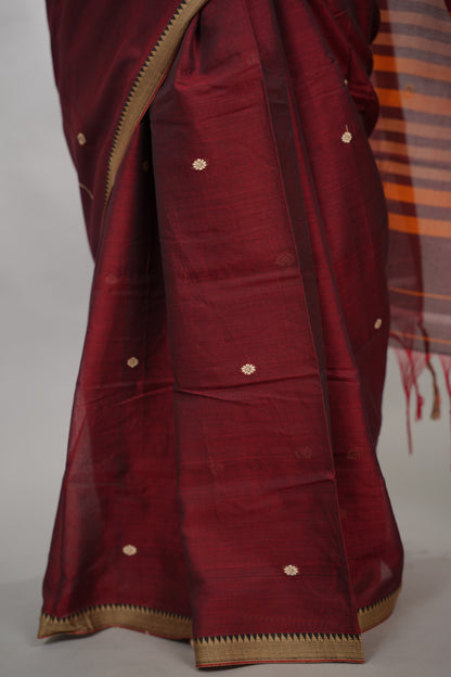 Maroon Narayanpet Cotton Saree With Butta Weaving | Looms & Tassels