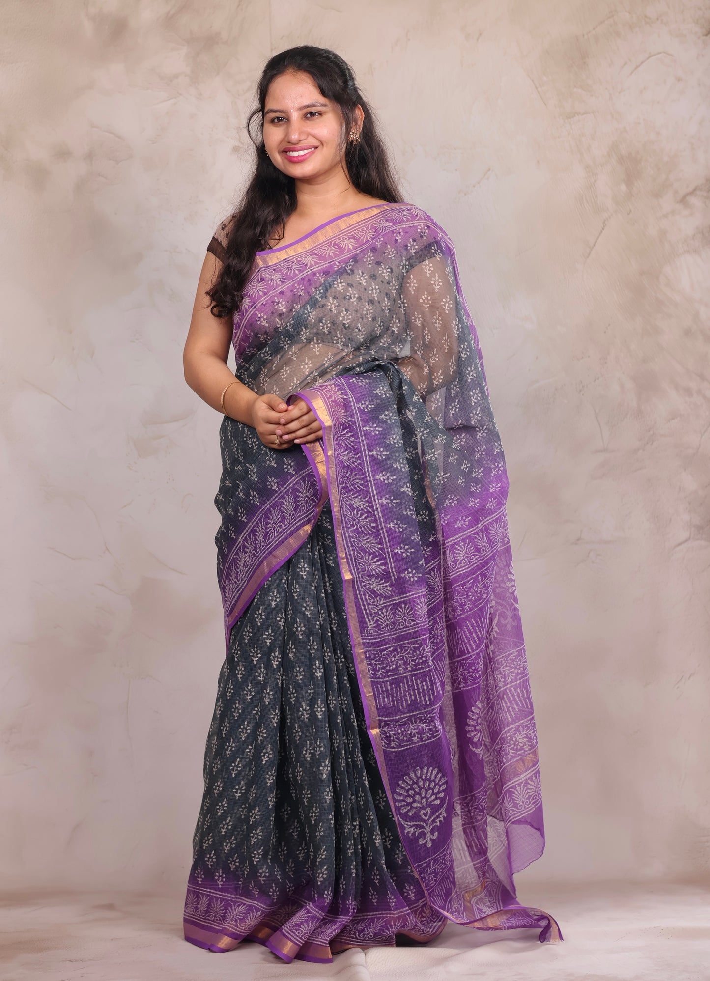 Ash And Dark Lavender Dual Shade Pure Kota Doria Saree with Bagru Handblock Prints | Looms & Tassels