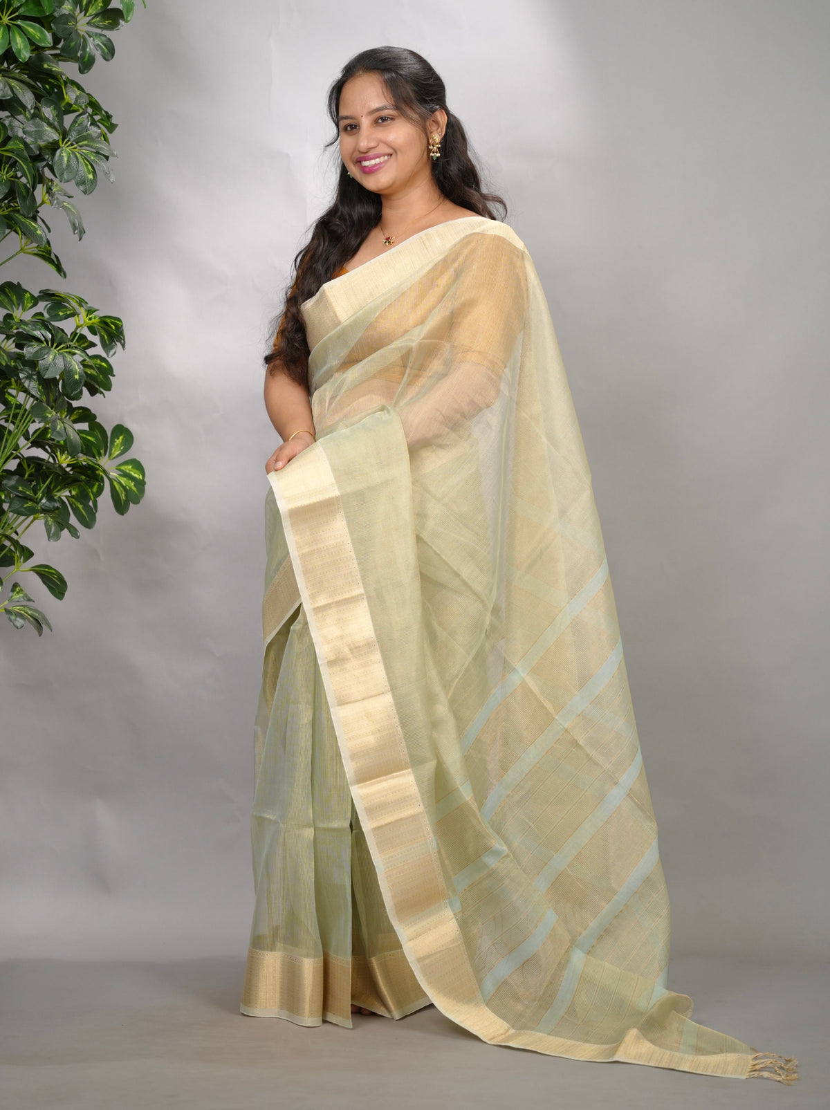 Checks Handloom Maheswari Tissue Silk Cotton Sarees | Looms & Tassels